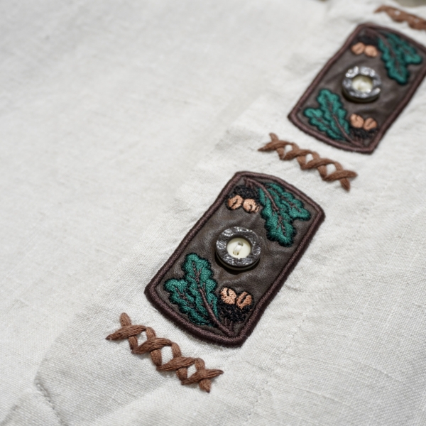 有関 ABOUT ☞ incognito Tyrolean Shirt 提洛爾襯衫 刺繡皮革果實 短袖：圖片 2