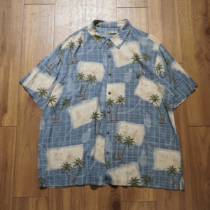 有関 ABOUT ☞ Batik Bay 夏威夷襯衫 HA-003