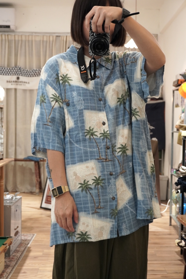 有関 ABOUT ☞ Batik Bay 夏威夷襯衫 HA-003：圖片 2