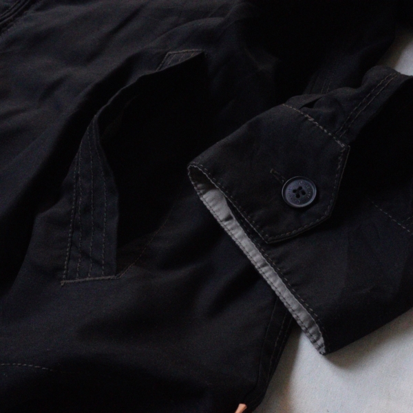 有関 ABOUT ☞ Quiksilver 內網布 通氣 夾克外套：圖片 6