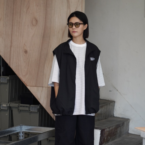 【 有関選物 】MSG刺繡logo 尼龍氣球背心：圖片 2